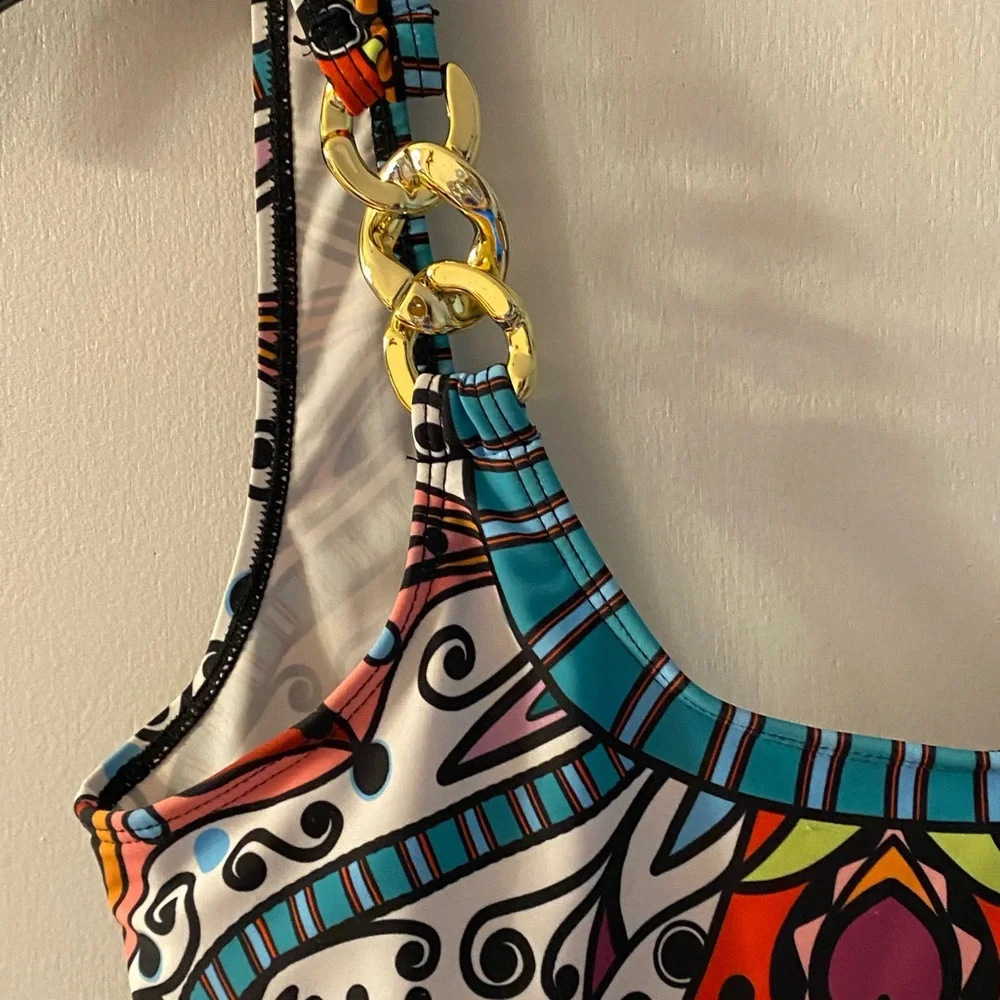 Colorful Chain Strap One Piece Swimsuit - Picture 16 of 16